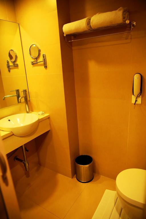 Best Western Jubilee Ridge Hyderabad Luaran gambar