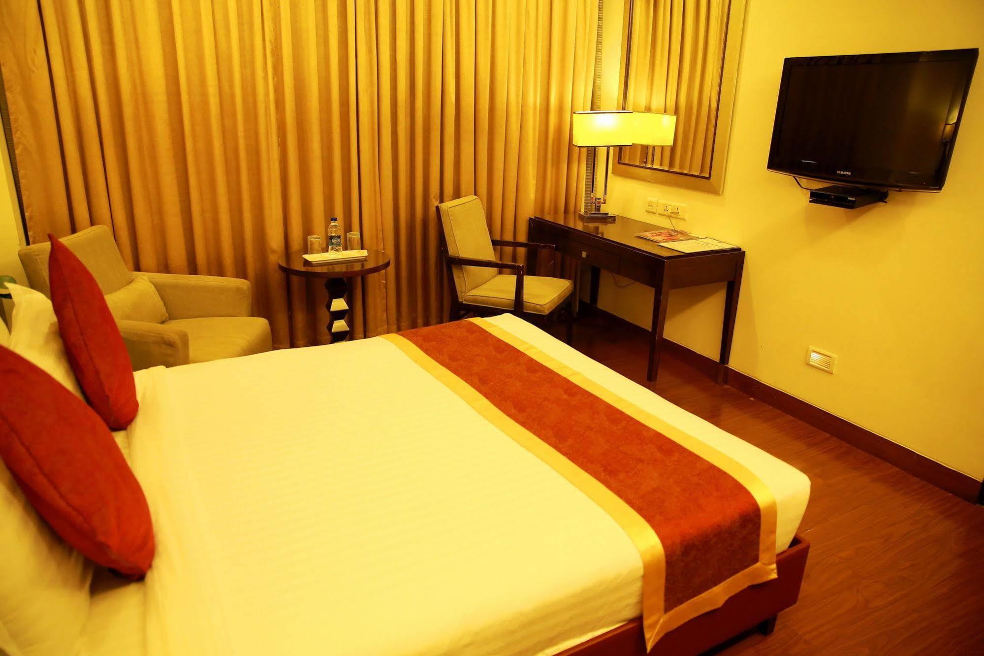Best Western Jubilee Ridge Hyderabad Luaran gambar