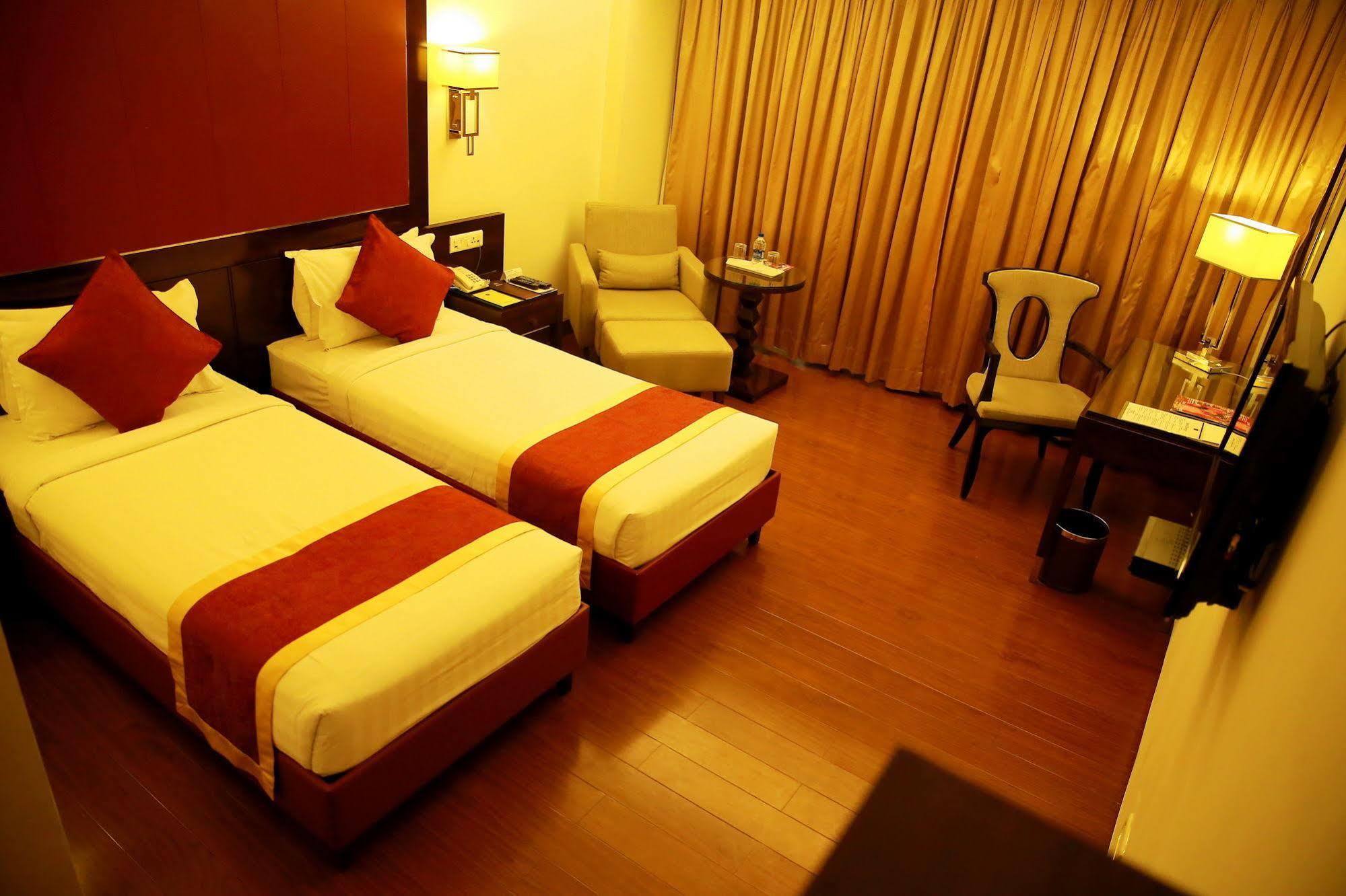 Best Western Jubilee Ridge Hyderabad Luaran gambar